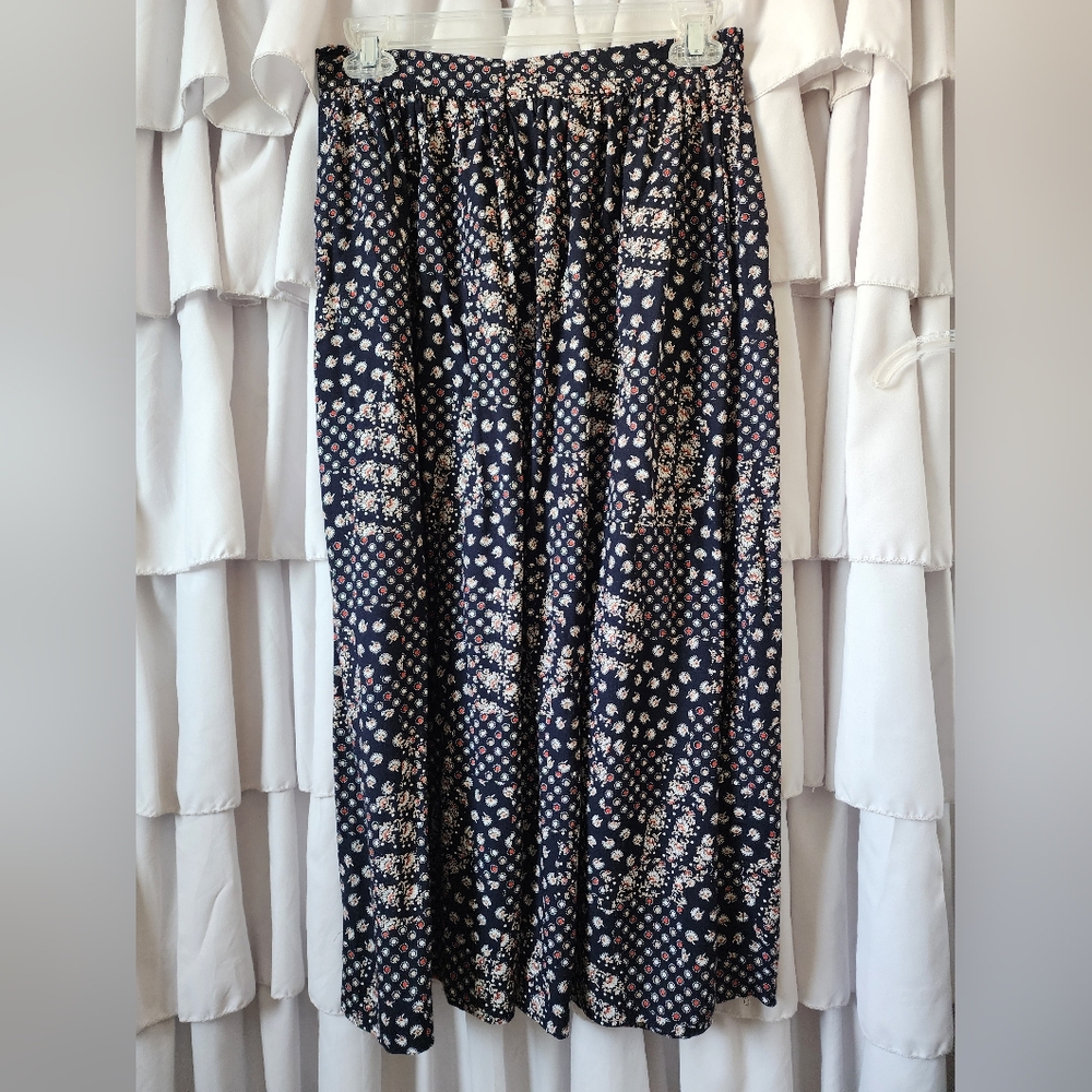 Women's Orvis Navy Blue Skirt with Pockets Size Twelve Petite